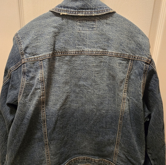 Universal Thread Denim Jacket - Picture 9 of 9